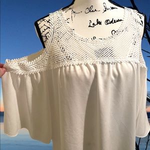Gibson latimer xl drop Shoulder cold shoulder solid white blouse